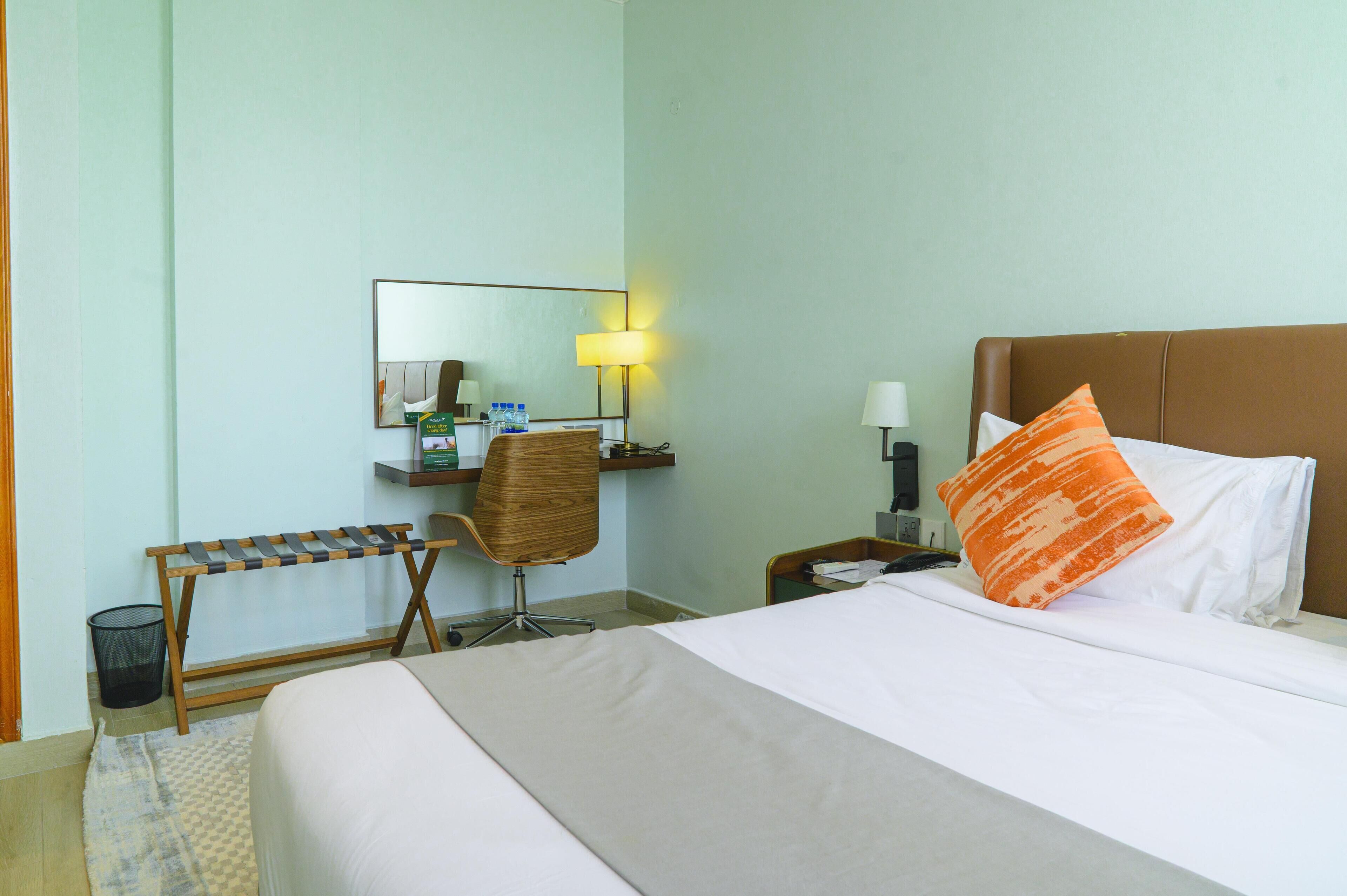 Coffres-forts dans les chambres, bureau, chambres insonorisées