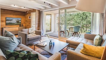 SeeAlm XXL (plus final cleaning fee of EUR 150 to be paid on site) | 起居区 | 平板电视、加热地板