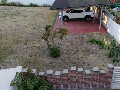 Inmueble CON Vista AL MAR A 1 Cuadra DE LA Playa. SE Aceptan Tarjetas Y Ahora 12