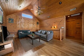 Smart-TV, peis og bordtennis