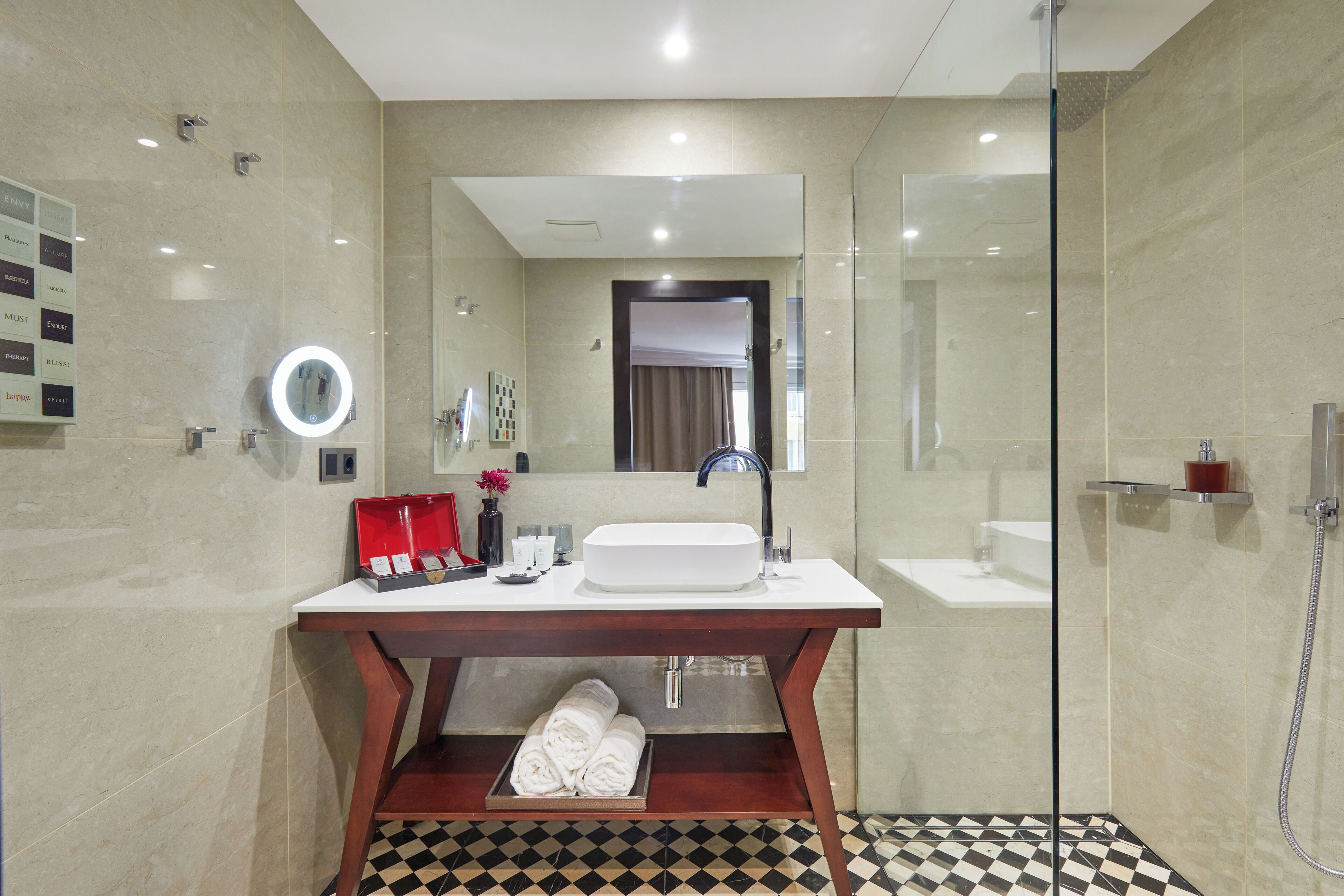 Foto - Hotel Cortes Rambla