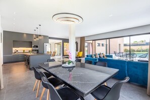 Dining - 4 suites exlusive villa with private pool. (Marrakech)