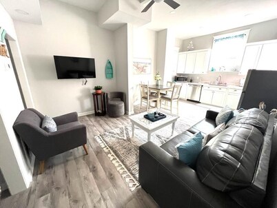 Beach Retreat Fun In The Sun Cozy Ambiance