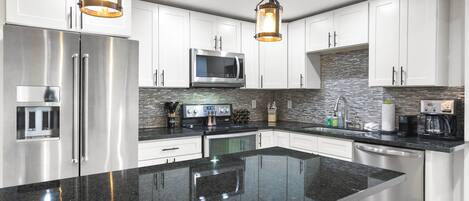 Classic Apartment | Private kitchen