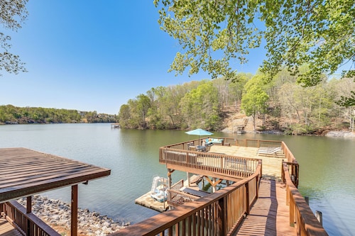Smith Mountain Lake House w/ 2-Story Boat Dock!