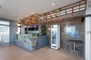 Apartamento | Bar (na propriedade)