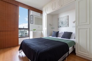 Apartment | 1 bedroom, blackout curtains, free WiFi, bed sheets - (1008) Apartamento com 1 Quarto e Vista para o Cristo (Rio de Janeiro)