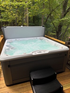 Baignoire à remous extérieure