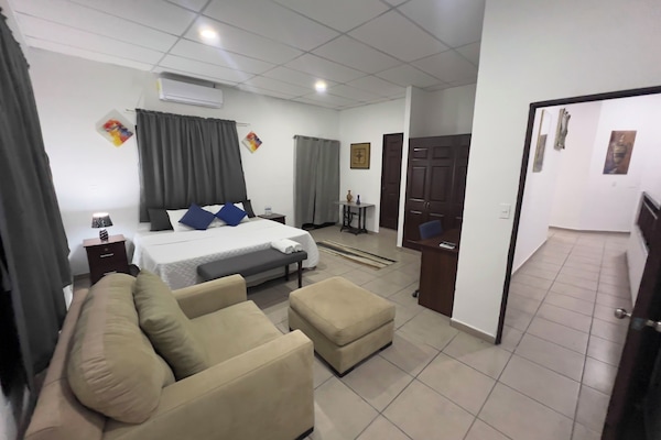 Premium Room | Premium bedding, desk, laptop workspace, free WiFi