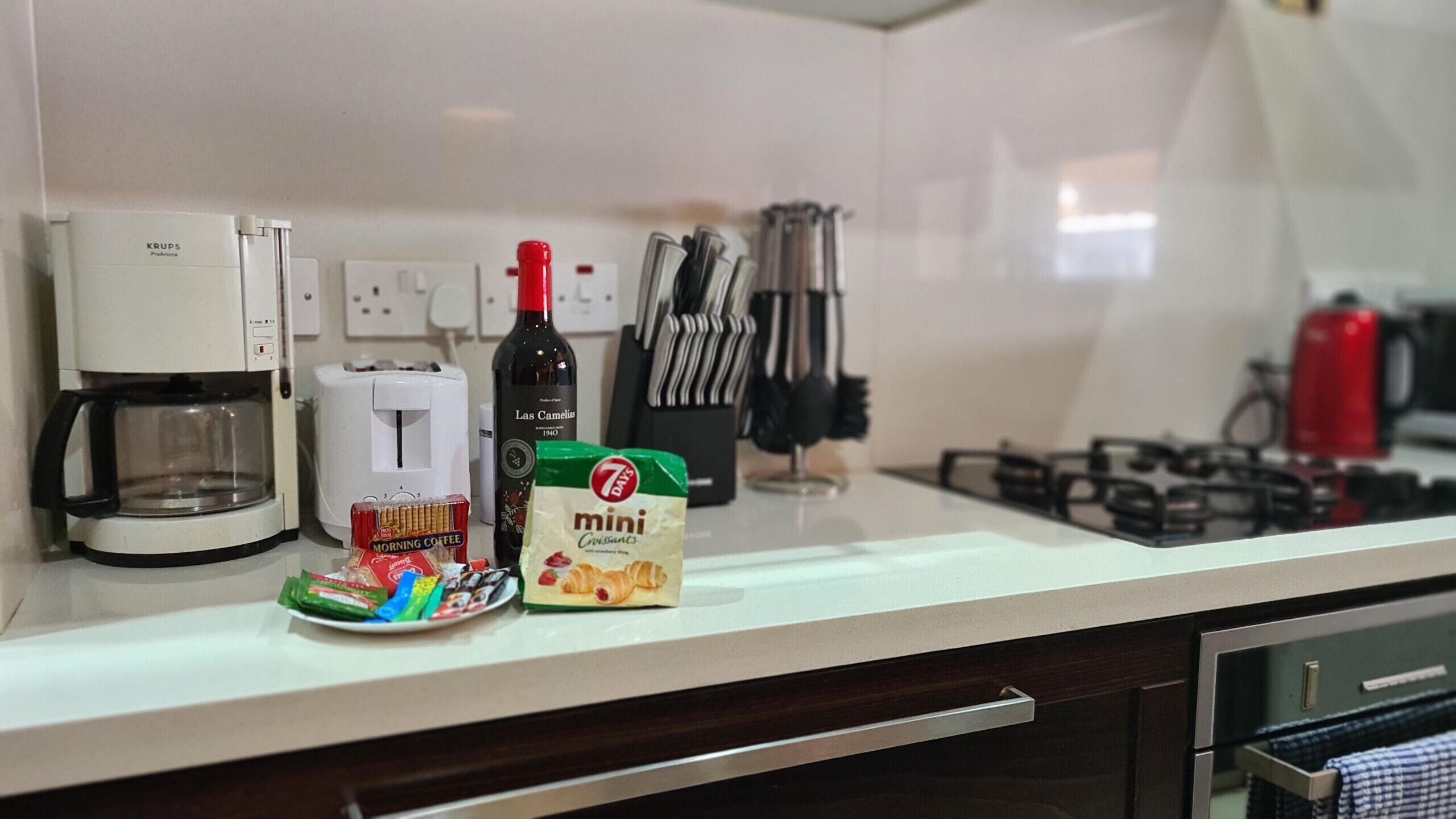 Fridge, microwave, oven, electric kettle