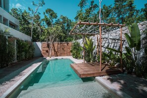 Pool - Jungle apt w/balcony tub (Tulum)