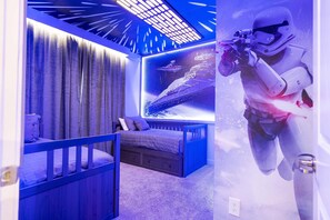 5 chambres, fer et planche à repasser, lit parapluie, Wi-Fi gratuit
