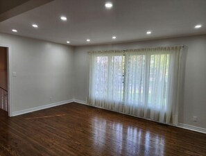 Interior - An Executive Side-Split Brick & Stone Home on a Large Corner Lot in Trenton. (Quinte West)