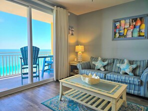 Smart TV, tenis de mesa y libros 