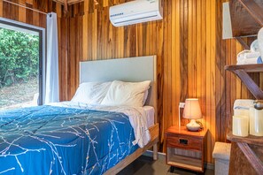 Individually decorated, individually furnished, free WiFi, bed sheets - Colinas Tinamastes (Barú)