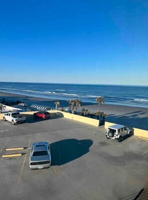 Beach - Oceanside Inn Beach Front 419 (Daytona beach)