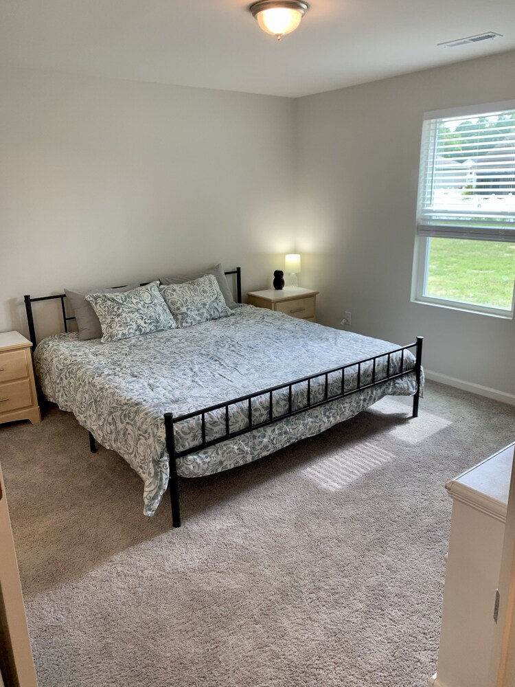 Dog Friendly 7 guests 3 bed 2 baths 5.5 Miles to Holden Supply Vrbo