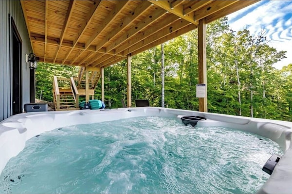 Bain à remous extérieur