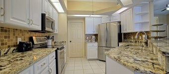Huge Port Charlotte Pool Home Close to resort and Downtown PUNTA GORDA.