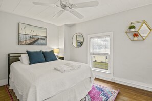 3 soverom, strykejern/-brett, wi-fi (inkludert) og sengetøy