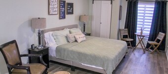 The Perfect Place now with a king size bed