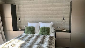 1 quarto, berço de viagem, Wi-Fi de cortesia, roupa de cama