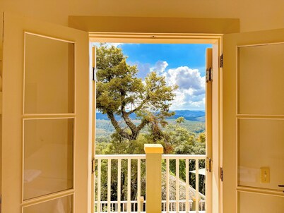 Villa Coração Guesthouse by Concavus