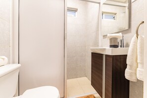 Bathroom - Condesa Zamora Lofts by VH (Mexico City)