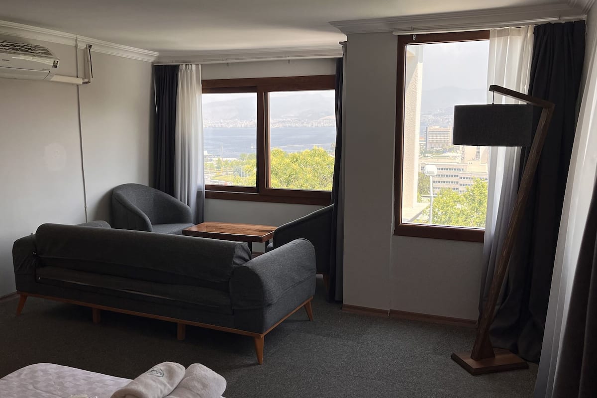 Junior kamer | 1 slaapkamer, een minibar, een kluis op de kamer