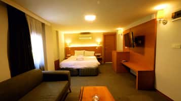 Quarto standard | Frigobar, cofres nos quartos, cortinas blackout, quartos à prova de som