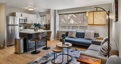 Luxury Living in the Heart of Capitol Hill - Gorgeous Flat wt Paid Parking Avlb