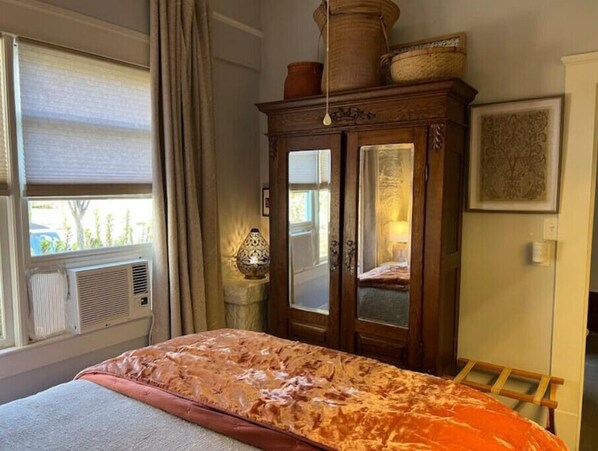 1 室のベッドルーム