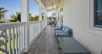 Chesapeake Place in Palm Cay