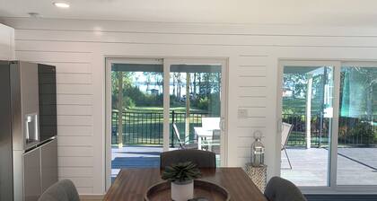 Lazy Days Lake Retreat