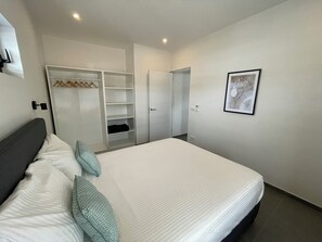 2 bedrooms, in-room safe, travel cot, WiFi - N-Joy Residence 2-bedroom apartment with shared pool (Willemstad)