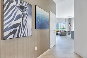 Interior - Modern 2bed/2bath at Hyde House' 3
 (Hollywood)