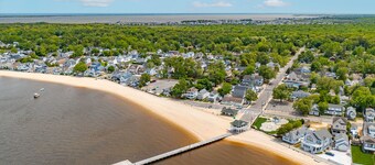 Ocean Breeze Oasis with Pool, Arcade Games & Karaoke Machine!