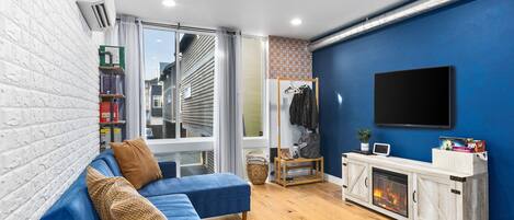 Leilighet – classic | Oppholdsområde | TV