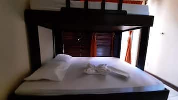 Standard Quadruple Room | Free WiFi, wheelchair access