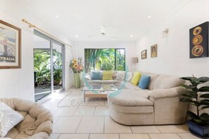Living area - ZEN TREETOPS - 2BR Apartment with Pool (Larrakeyah)