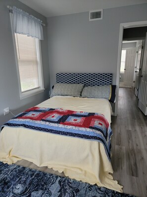 4 Schlafzimmer, Bügeleisen/Bügelbrett, WLAN, Bettwäsche