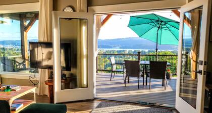 Panoramic River Views - Nature Framed at Every Window