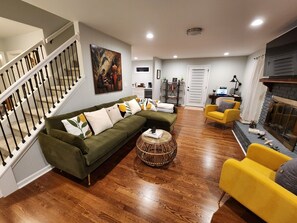 Smart TV, fireplace, books
