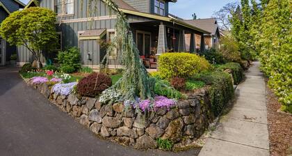 Neighborhood Nest - Westside Hood River! Great Location!