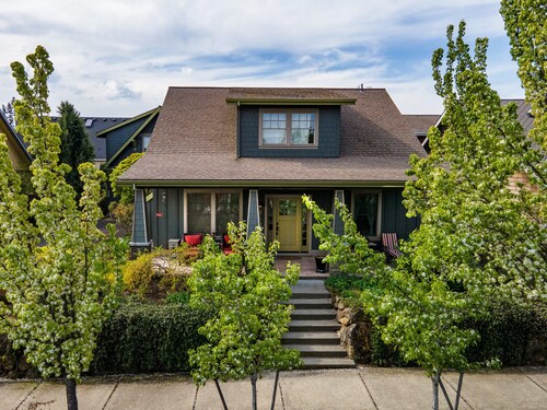 Neighborhood Nest - Westside Hood River! Great Location!