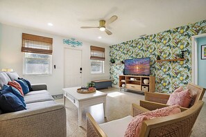 TV