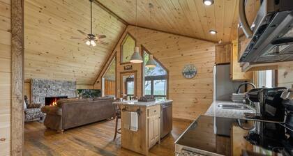 Romantic retreat with spectacular mountain view.