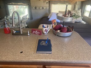 2 多间卧室、办公桌、熨斗/熨衣板、免费 WiFi