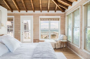5 chambres, bureau, Wi-Fi, draps fournis