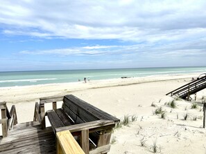 Sur la plage